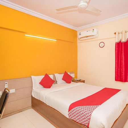 OYO 5590 Ujwal Residency Bangalore Exterior foto